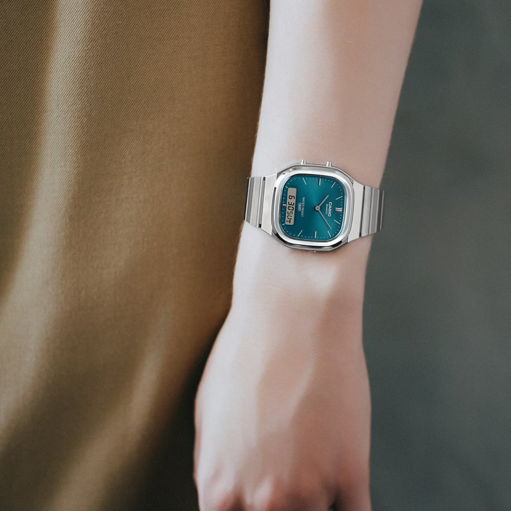 Casio Unisex Vintage Blue Dial Digital Watch AQ-240E-3AVEF