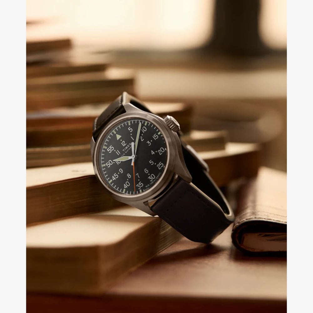 Timex Mens Waterbury Ace Black Leather Strap Watch TW2Y70400