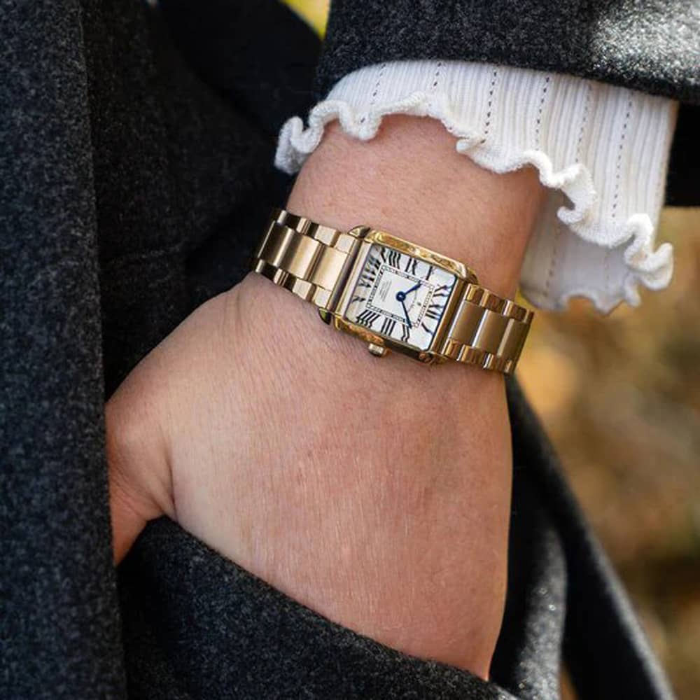Jacques du Manoir Ladies Emily White Dial Gold Tone Bracelet Watch JWL04402