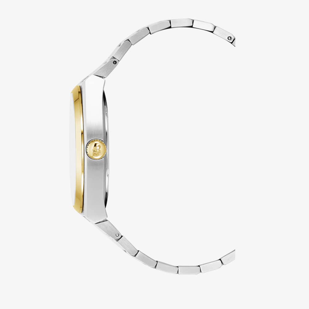 Jacques du Manoir Mens Horizon Multifunction Silver Dial Bracelet Watch JWN05704