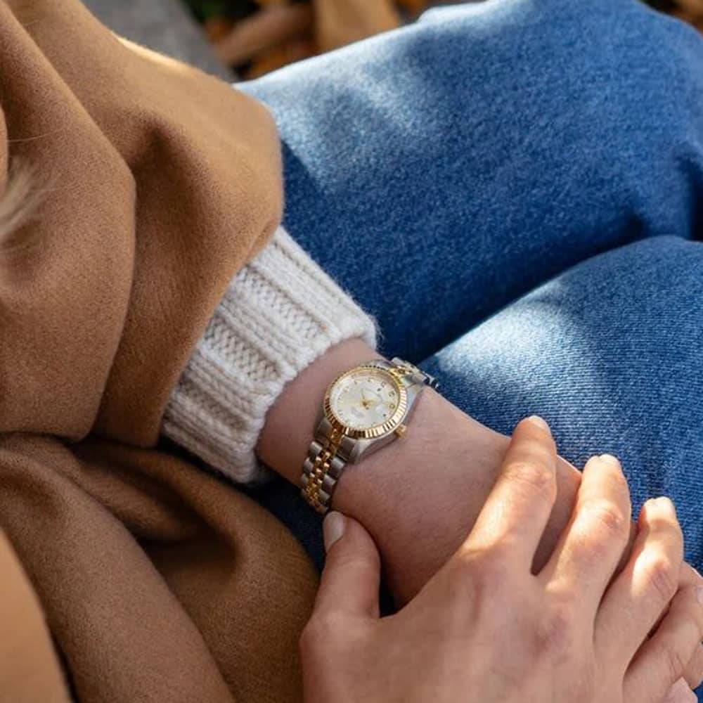 Jacques du Manoir Ladies Inspiration Elegance 26mm Silver Dial Two Tone Bracelet Watch NRO.08