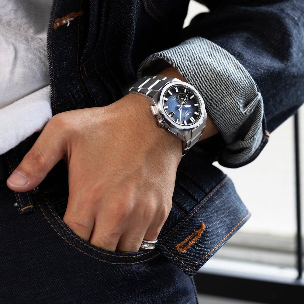 Seiko Mens Astron 3X Earth Aluminium Watch SSJ023J1