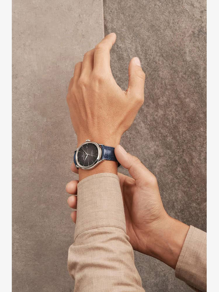 Baume & Mercier Mens Clifton Watch 10550