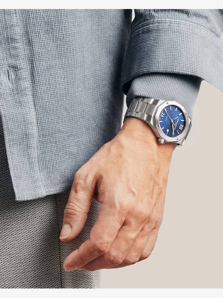 Baume & Mercier Mens Riviera Watch 10620