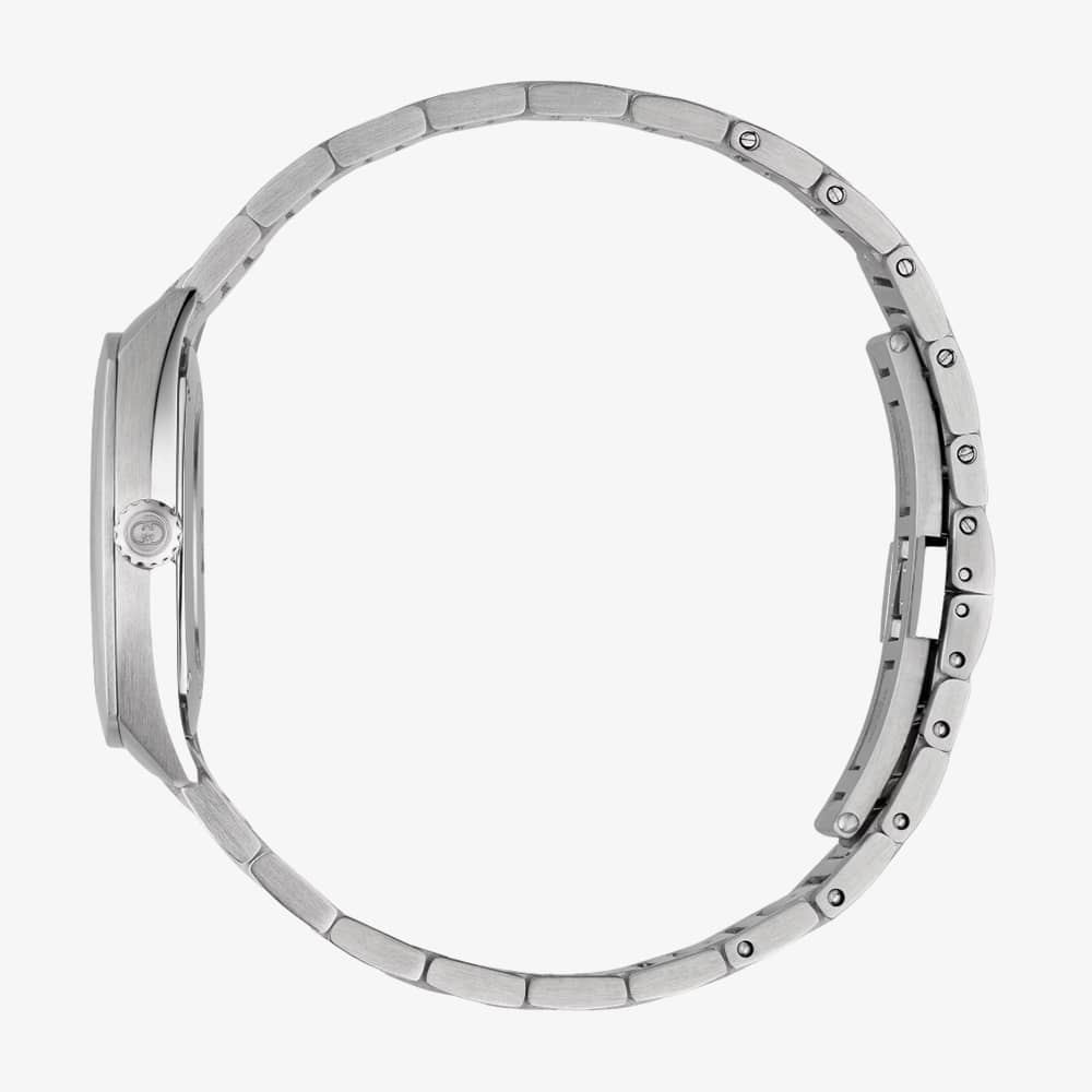 Gucci Interlocking Diamond & Silver Watch YA142510