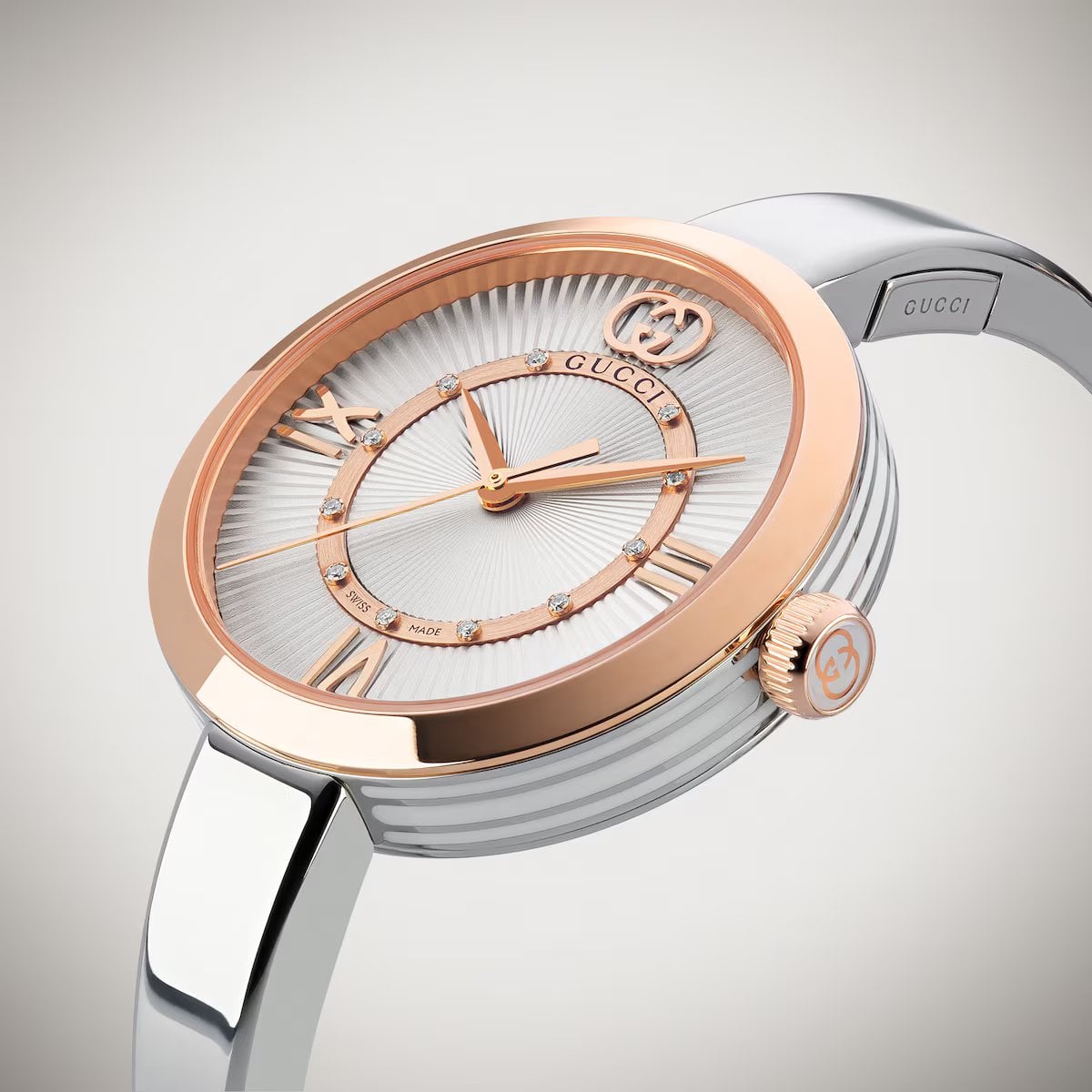 Gucci Ladies Model 2000 Silver Dial Bangle Bracelet Watch YA167524