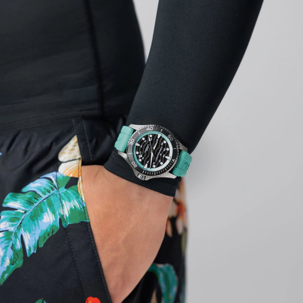 Hamilton Mens Khaki Navy Scuba Turquoise Rubber Strap Watch H82415331