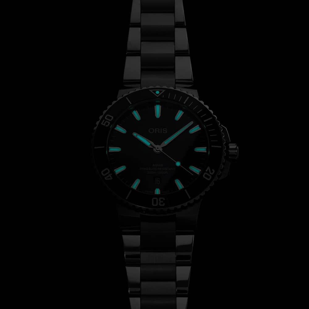 Oris Aquis Black Dial Stainless Steel Watch 01 733 7789 4154-07 8 23 04PEB