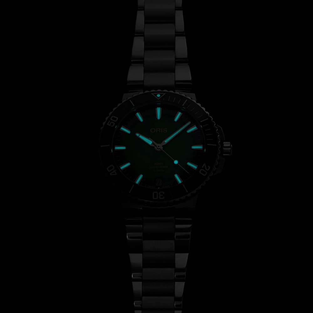 Oris Aquis Green Stainless Steel Watch 01 400 7790 4157-07 8 23 02PEB