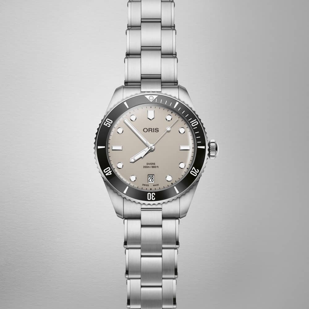 Oris Divers Date Beige Watch 01 733 7795 4051-Set