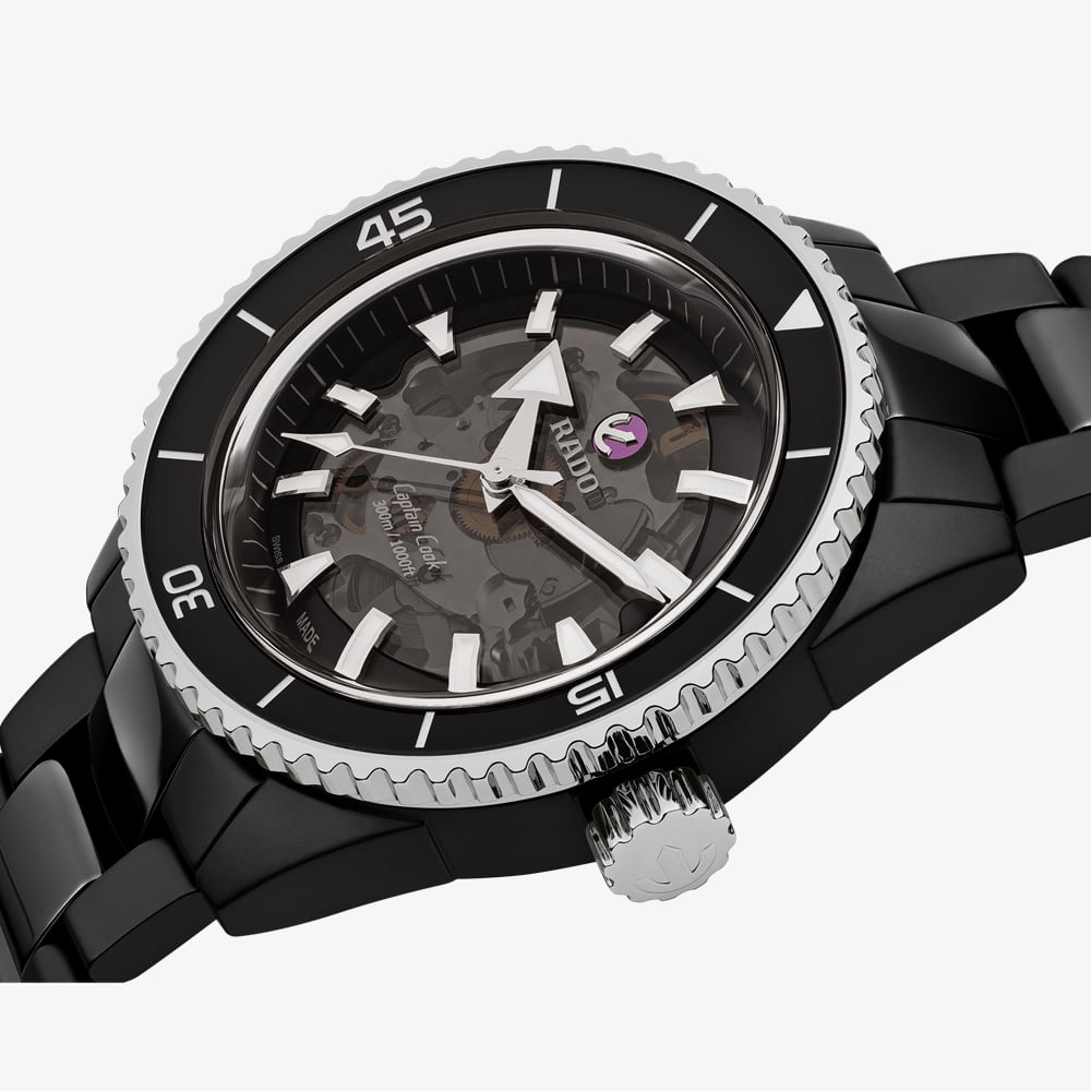 Rado Captain Cook High-Tech Ceramic Watch R32127152