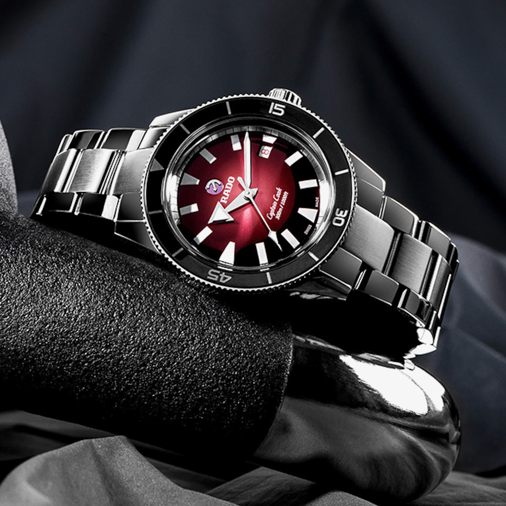 Rado Mens Captain Cook Automatic Watch R32105353