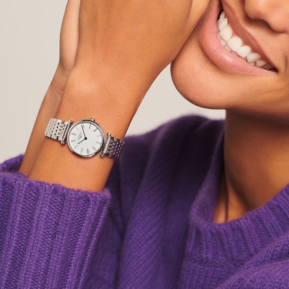 Longines Ladies La Grande Classique White Dial Bracelet Watch L4.209.4.11.6