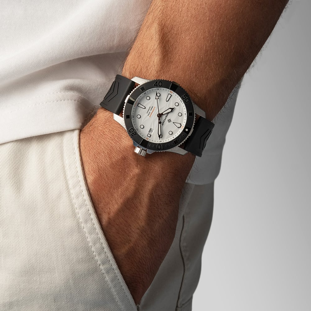 Bremont Mens Supermarine 500m Polar White Dial Rubber Strap Watch SM43-DT-SS-WH-R-S