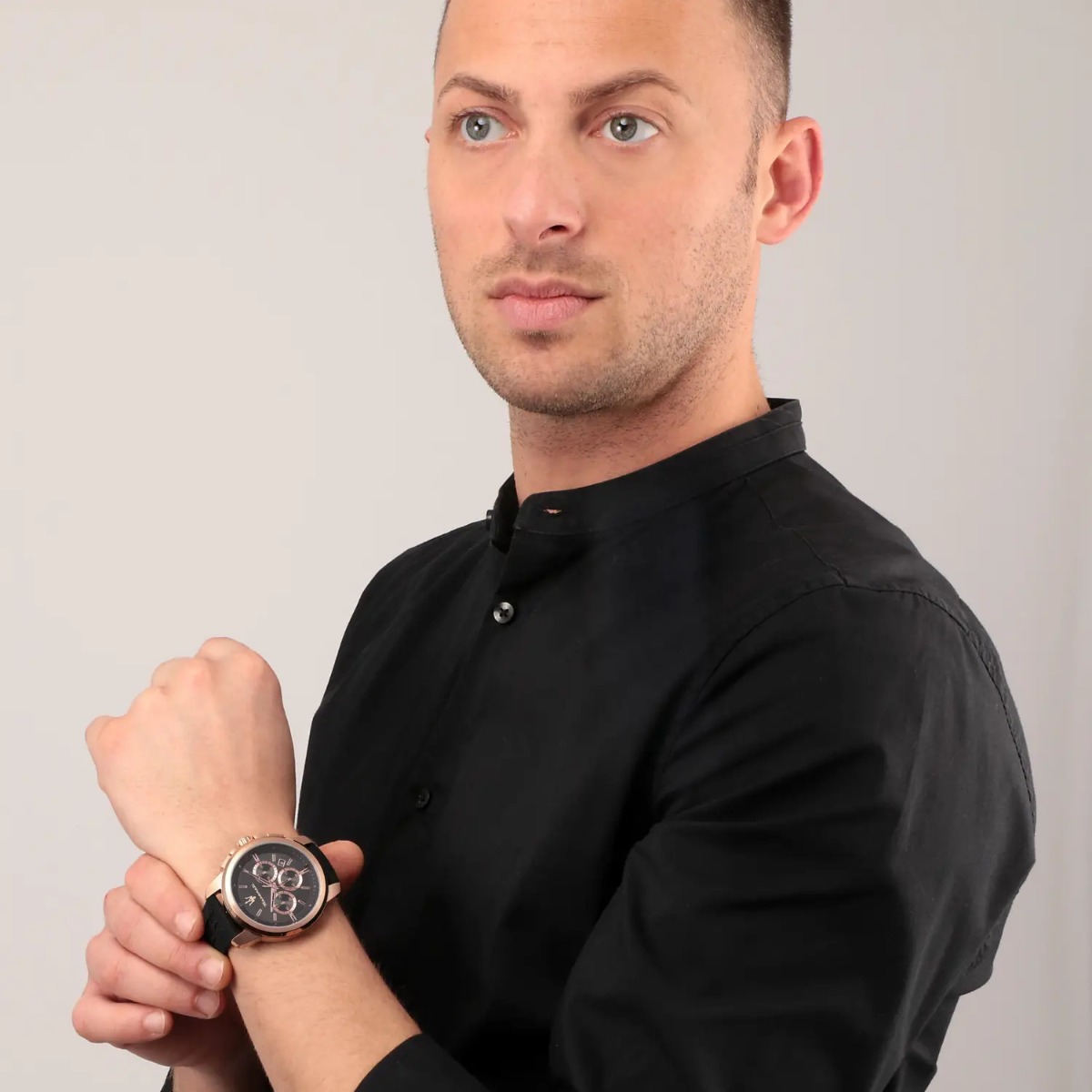 Maserati Mens Successo Rubber Strap Watch R8871621012