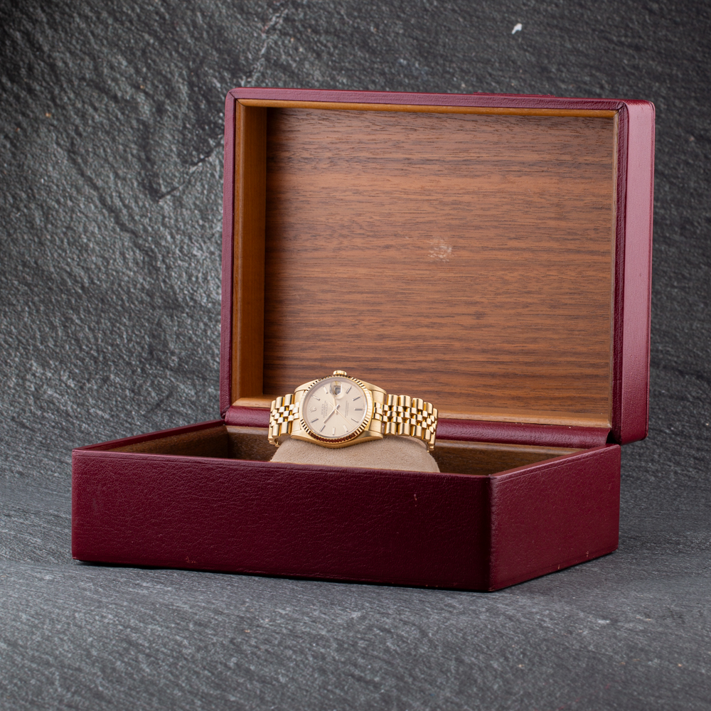 Pre-Owned Rolex Mens Datejust 18ct Gold Gold Bracelet Watch 16238