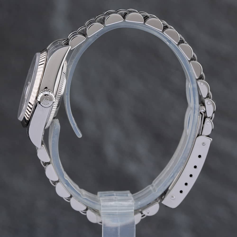 Pre-Owned Rolex Datejust 2001 Ladies Mother Of Pearl Dial Stainless Steel Bracelet Watch 79174