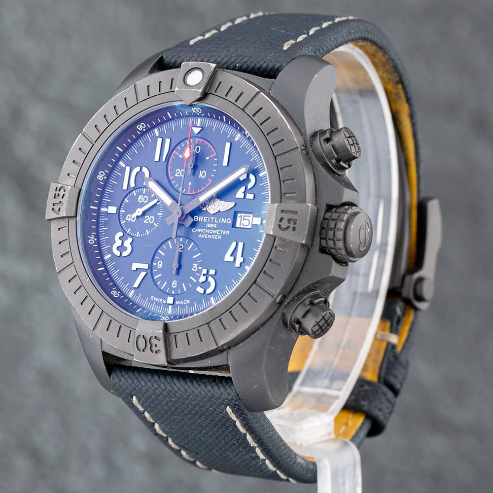 Pre-Owned Breitling Super Avenger Watch V13375