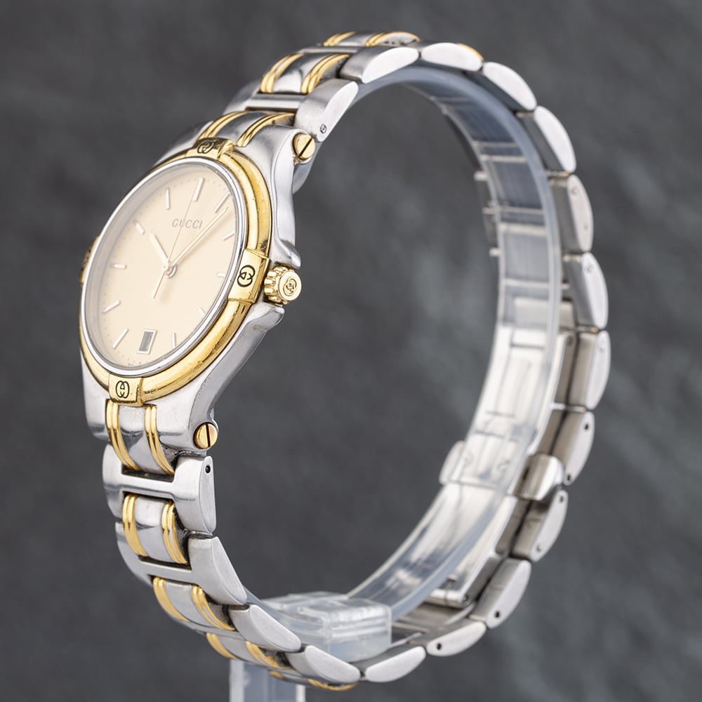 Pre-Owned Gucci Watch 9040M
