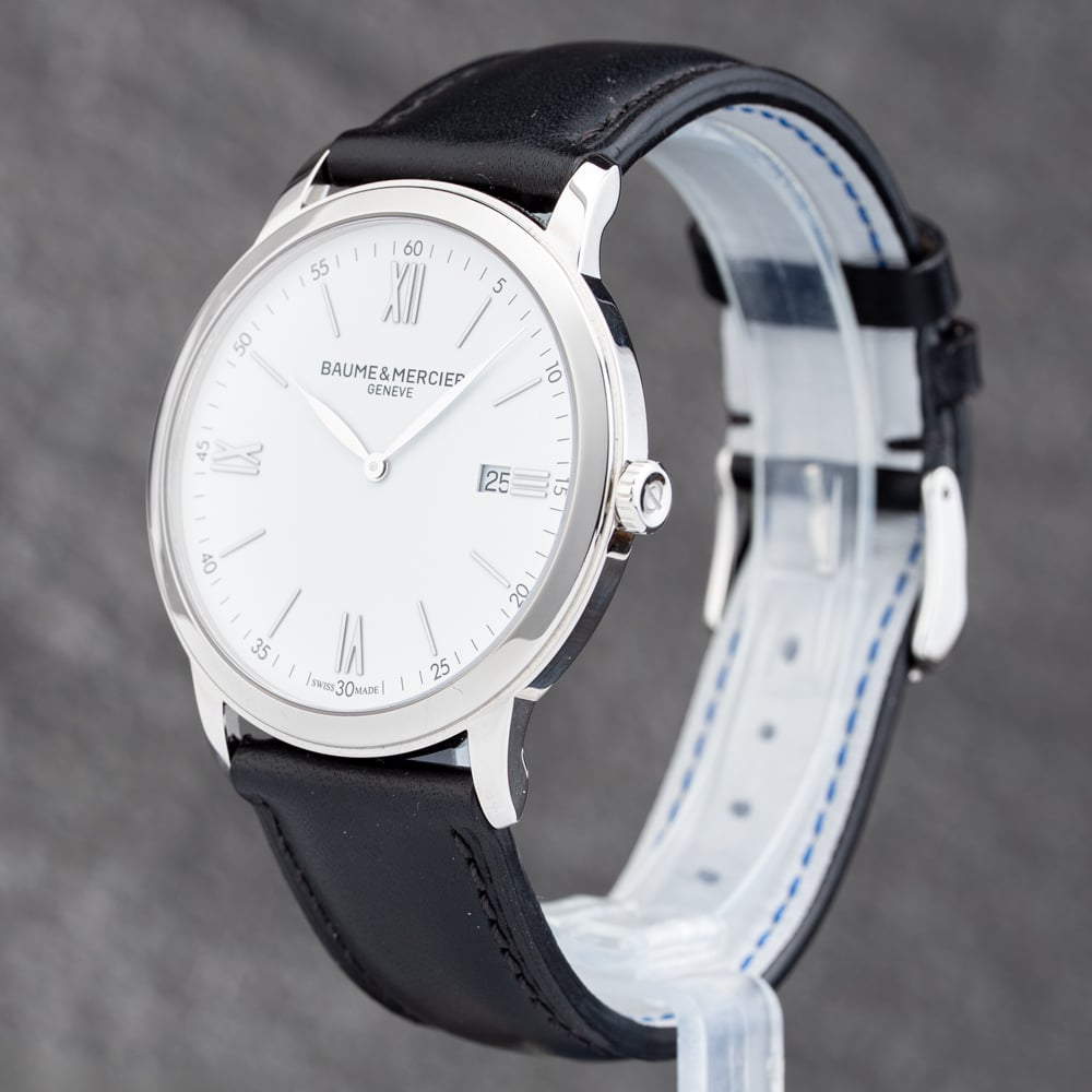 Pre-Owned Baume & Mercier Mens Classima Black Leather Strap Watch 10526