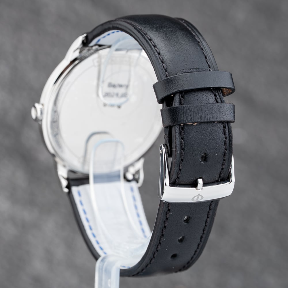 Pre-Owned Baume & Mercier Mens Classima Black Leather Strap Watch 10526
