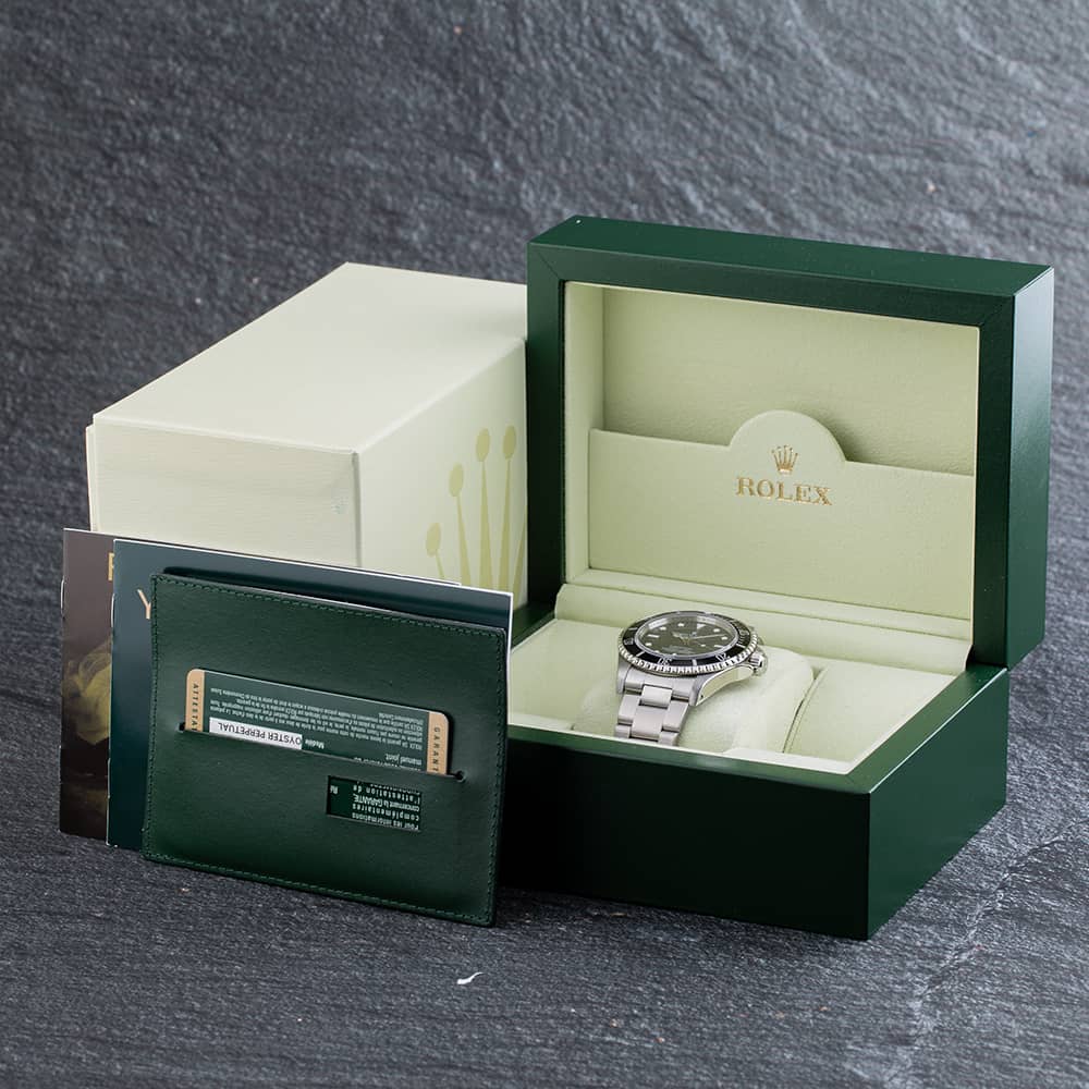 Pre-Owned Rolex Submariner Watch 14060M