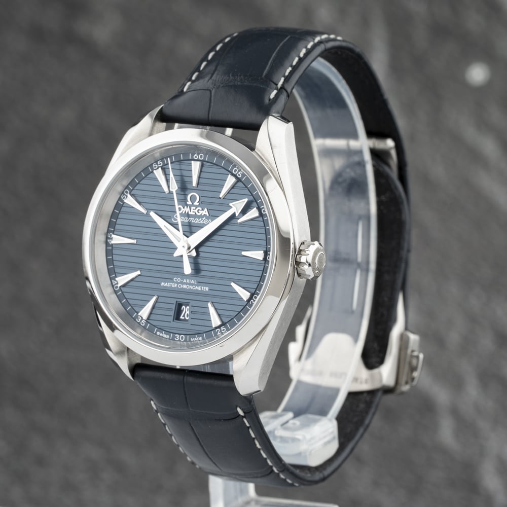 Pre-Owned OMEGA Seamaster Watch 2201338