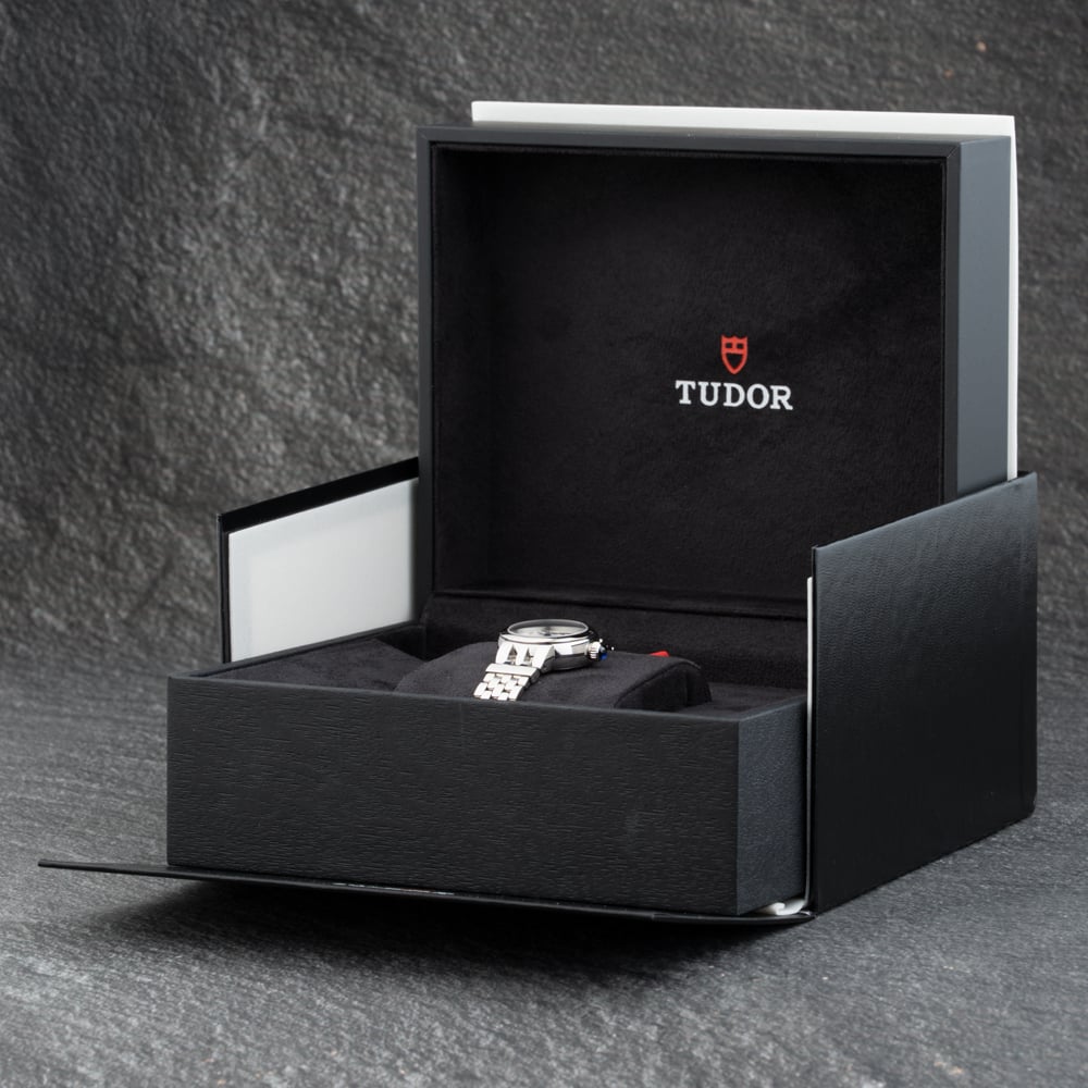 Pre-Owned Tudor Ladies Clair De Rose White Bracelet Watch 35200