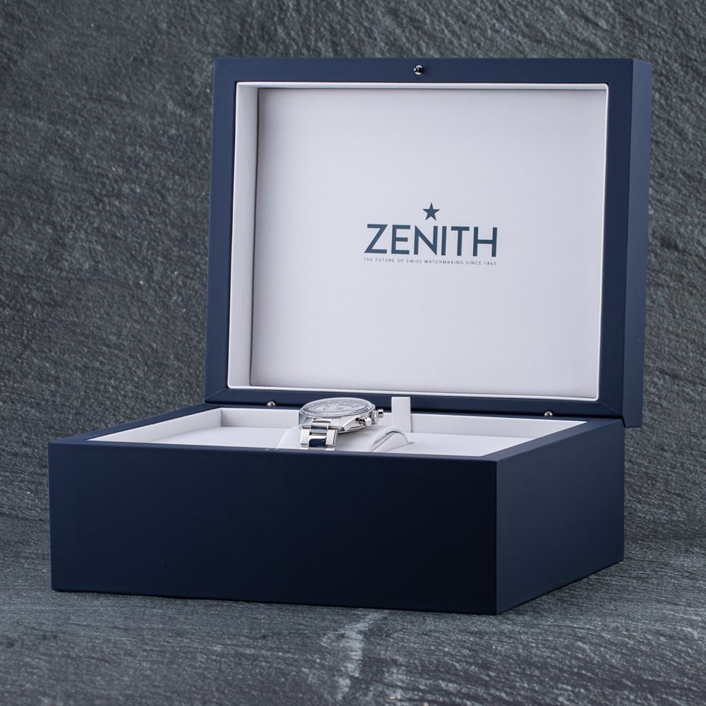 Pre-Owned Zenith Mens Chronomaster Black Dial Silver Bracelet Watch 03.3200.3600/21.M3200