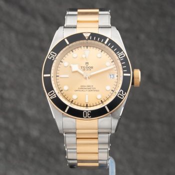 Pre-Owned Tudor Mens Black Bay S&amp;G Bracelet Watch 79733N