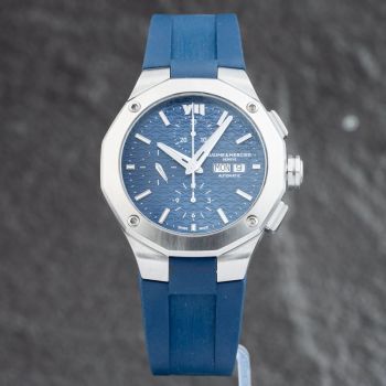 Pre-Owned Baume &amp; Mercier Mens Riviera Blue Dial Rubber Strap Watch 10623